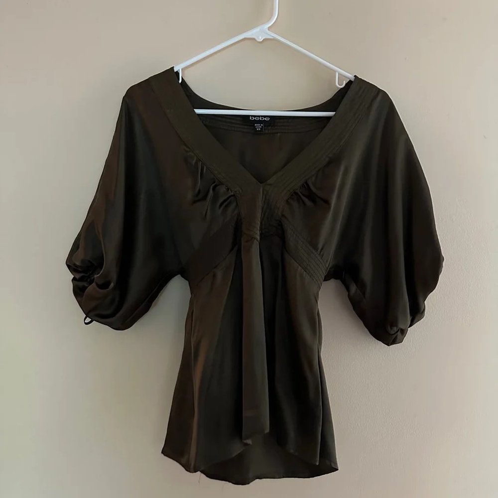 Bebe blouse, size x-small